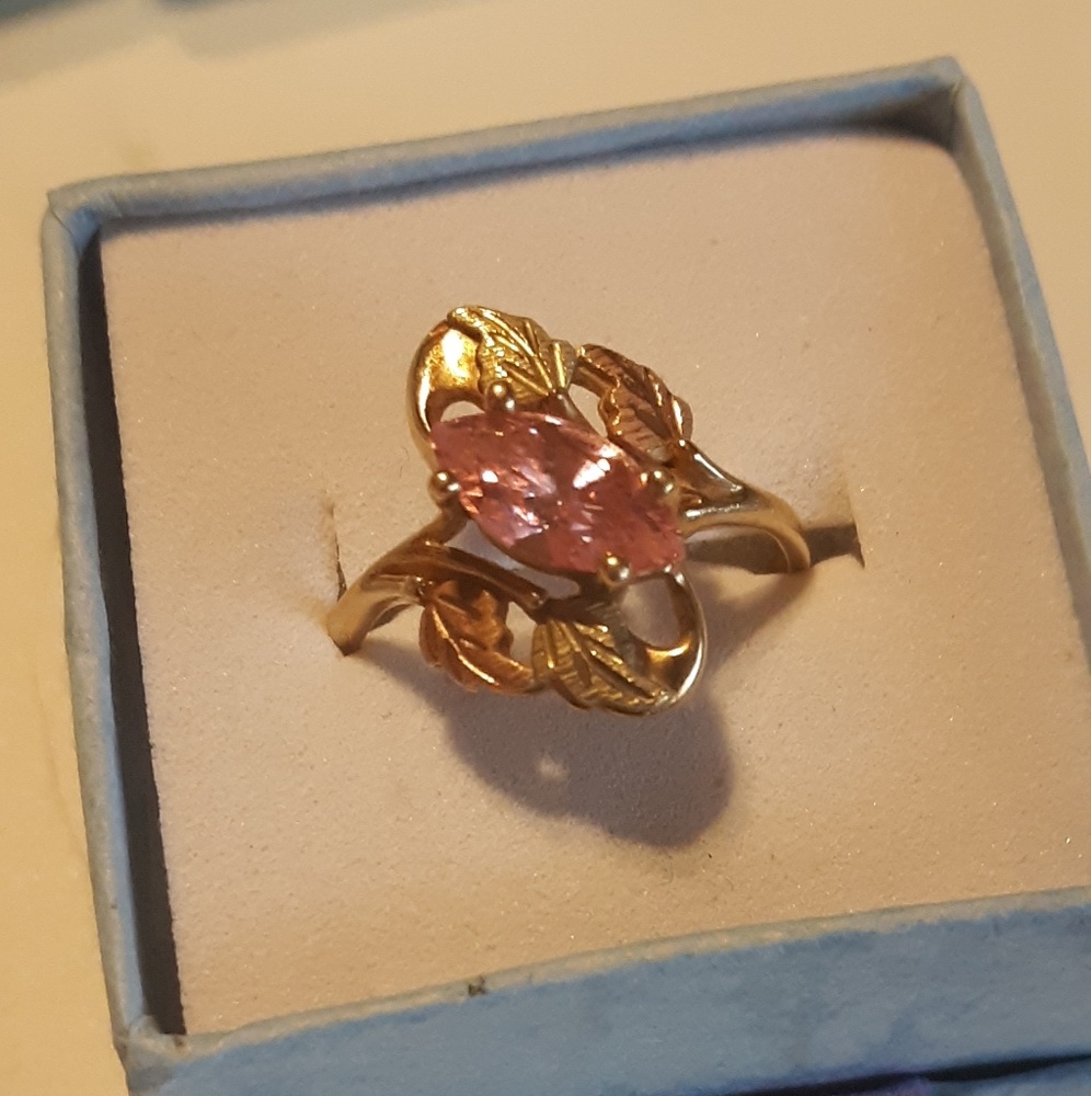Black Hills Gold 10k Multi-tone Gold Pink Cz Ring - Picture 5 of 7